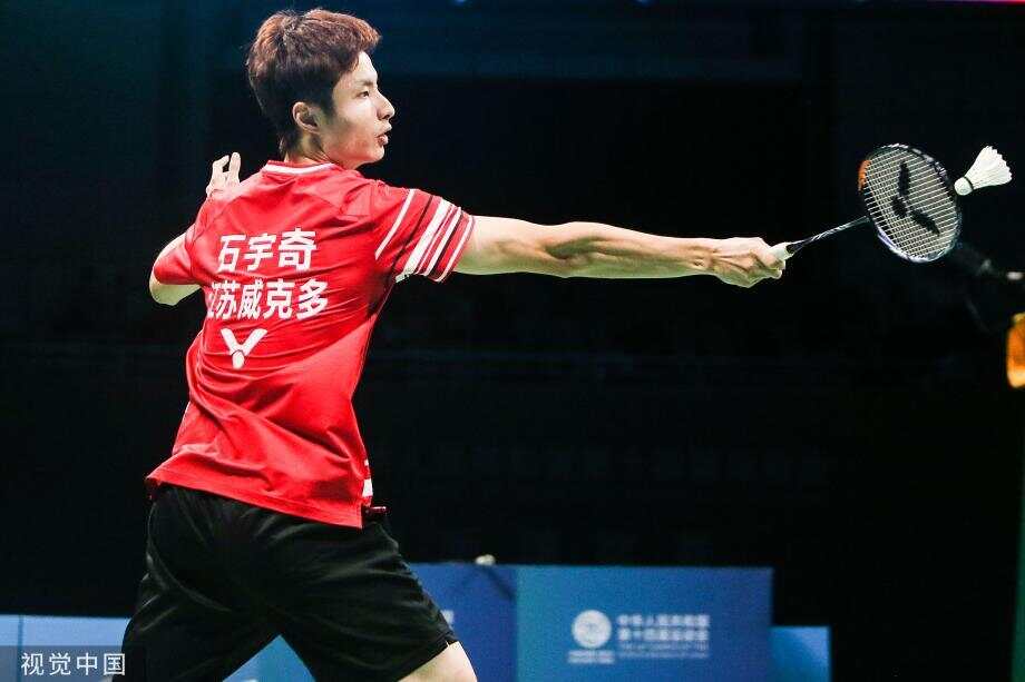 截然不同 截然不同