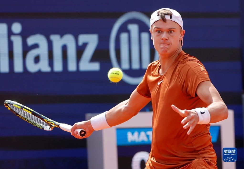 展铺平了道 展铺平了道