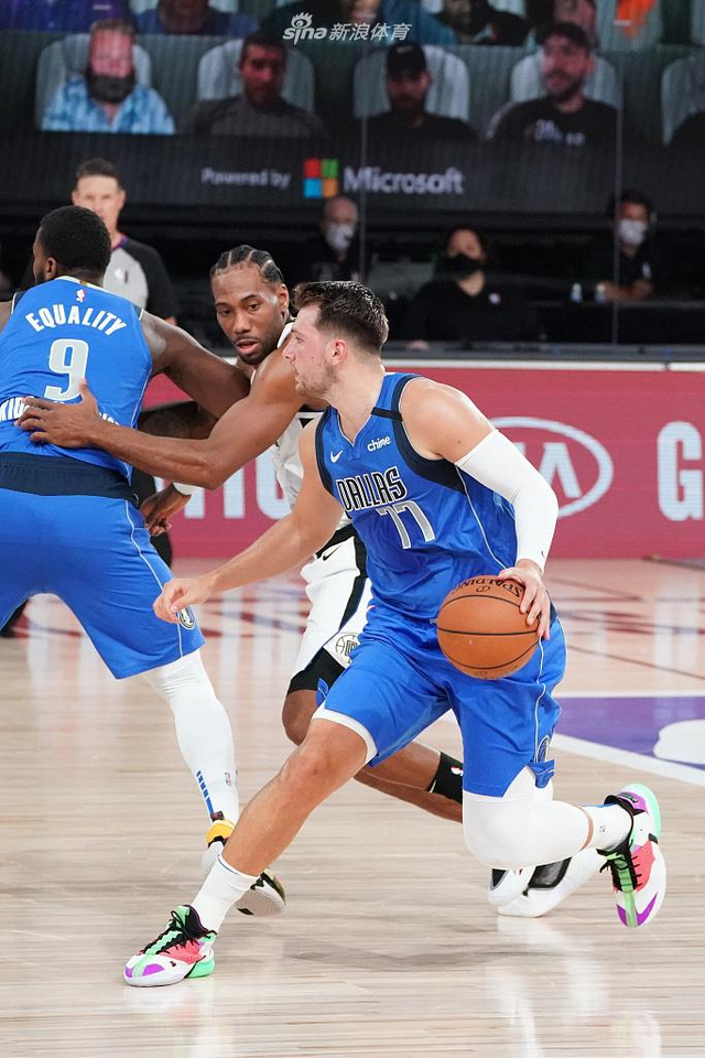 疑為劍擊愛 疑為劍擊愛