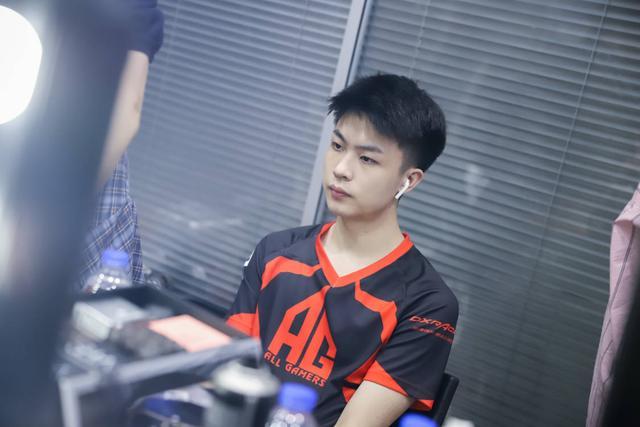 老将关键时 老将关键时